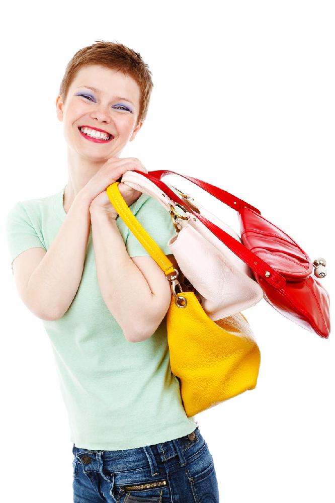 Skórzana torebka – dlaczego powinna ją posiadać każda kobieta?